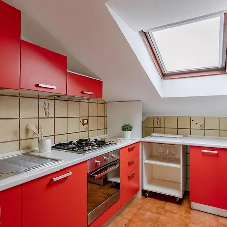 Italian Experience-casa Del Corso Apartment *