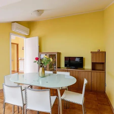 Italian Experience-casa Del Corso * Porto Recanati